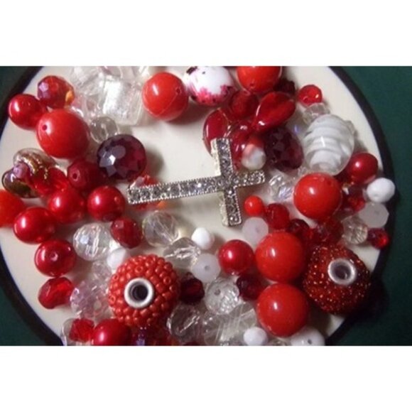 Mixed Beads Lot #423 - Picture 1 of 2